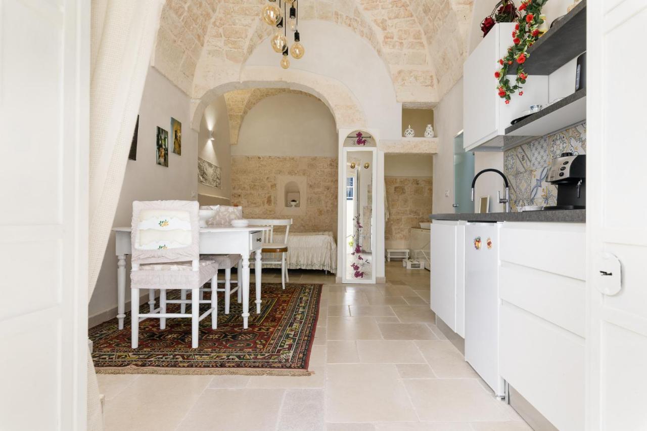 Stairway With Jacuzzi By Wonderful Italy Lägenhet Ostuni Exteriör bild